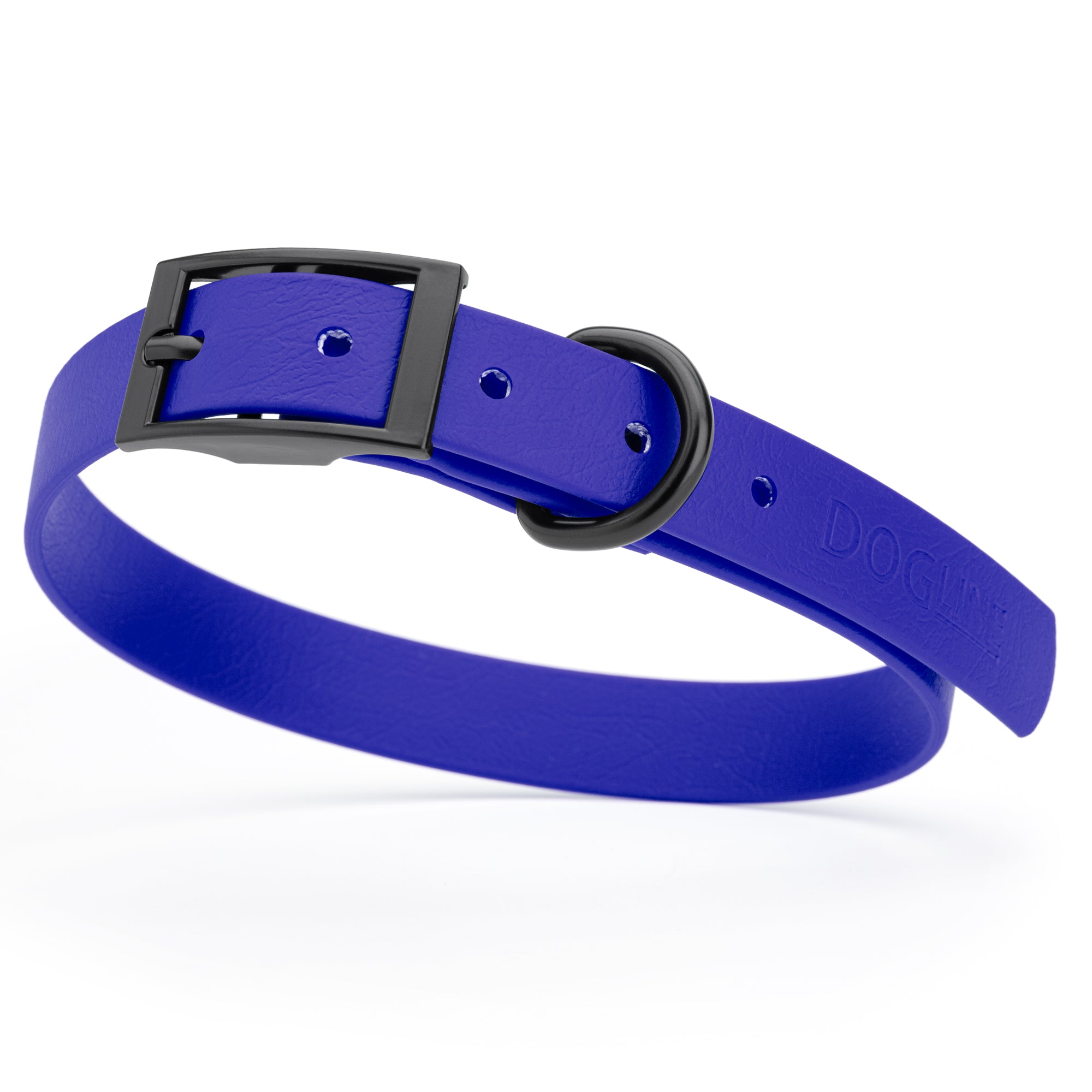 Blueberry waterproof dog collar with black metal buckle and D-ring, made from BioThane, fits medium dogs